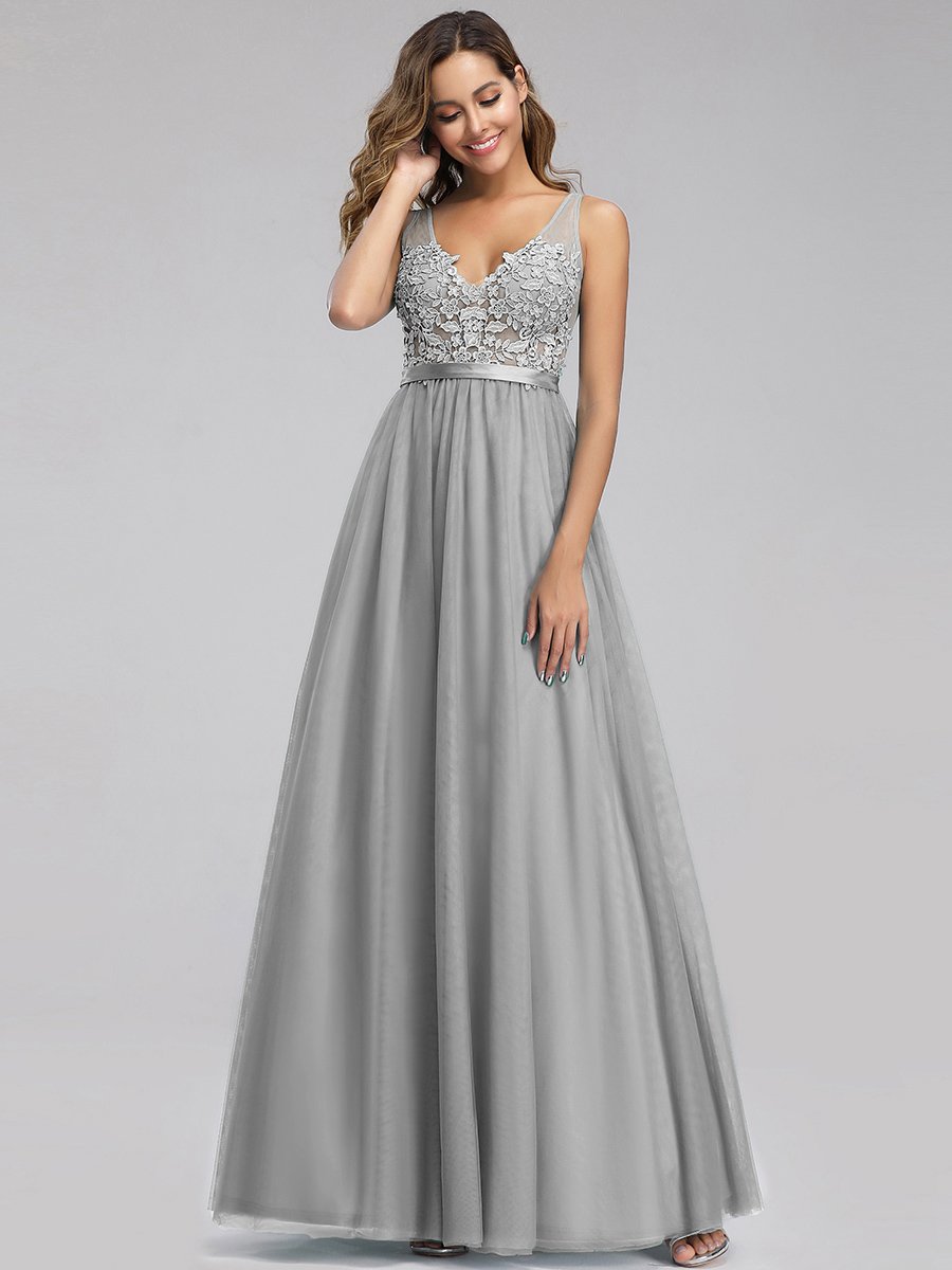 Floral Lace V-Neck A-Line Bridesmaid Dress with Appliques