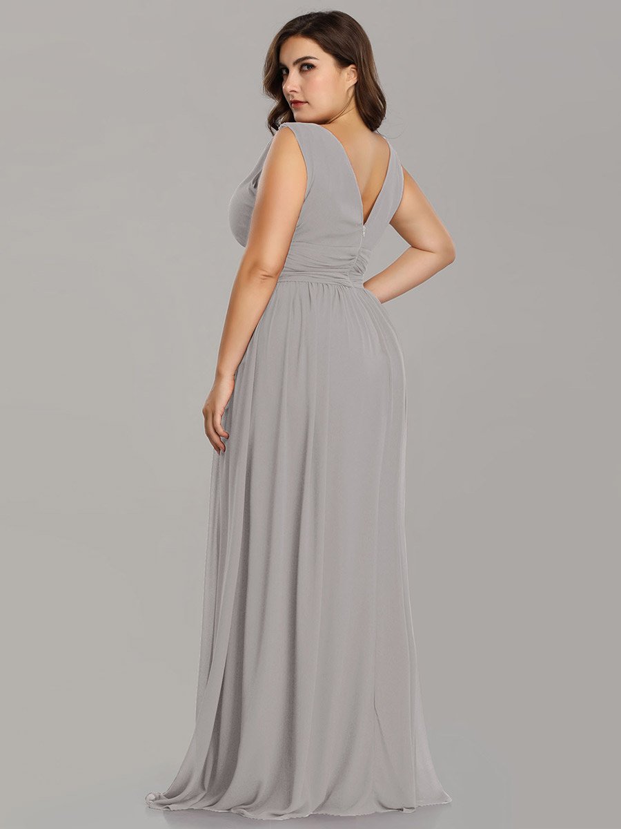 Elegant Plus Size V-Neck Chiffon Evening Gown