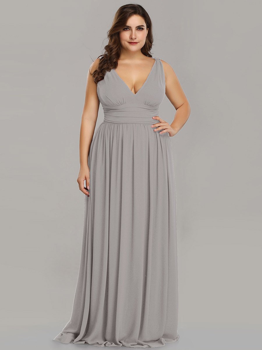 Elegant Plus Size V-Neck Chiffon Evening Gown