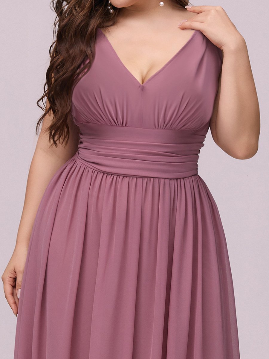 Elegant Plus Size V-Neck Chiffon Evening Gown