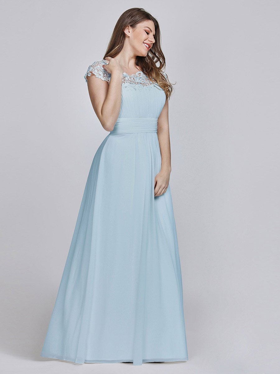 Elegant Lace Cap Sleeve Chiffon Evening Gown with Ruched Detail