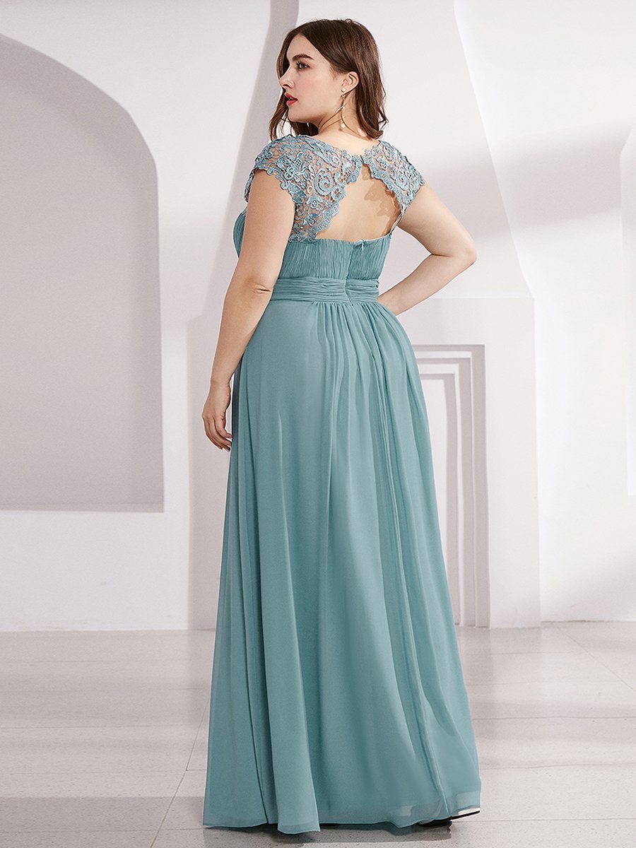 Elegant Lace Cap Sleeve Chiffon Evening Gown with Ruched Detail