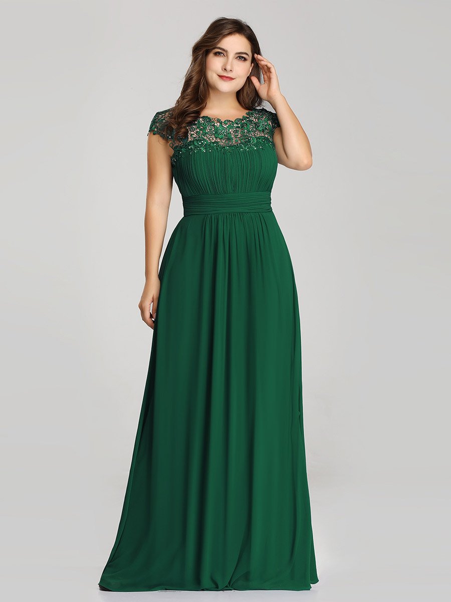 Elegant Lace Cap Sleeve Chiffon Evening Gown with Ruched Detail