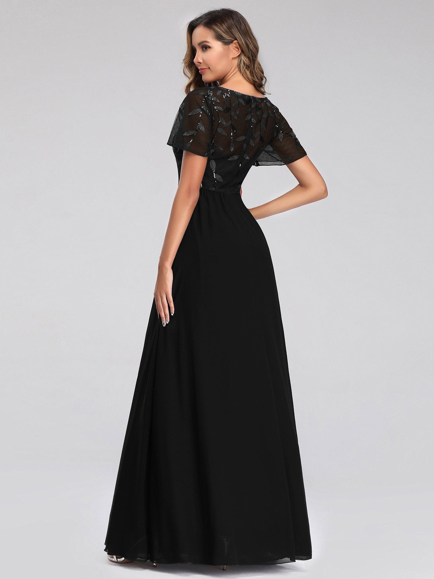 Romantic Floral Lace Evening Gown with Sheer Ruffle Sleeves