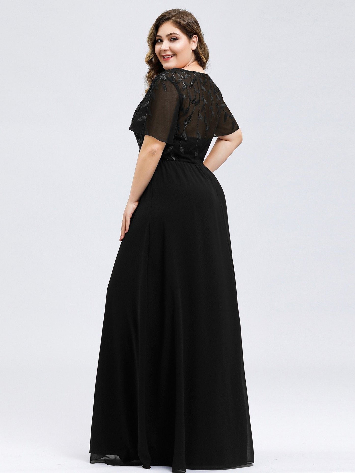 Romantic Floral Lace Evening Gown with Sheer Ruffle Sleeves