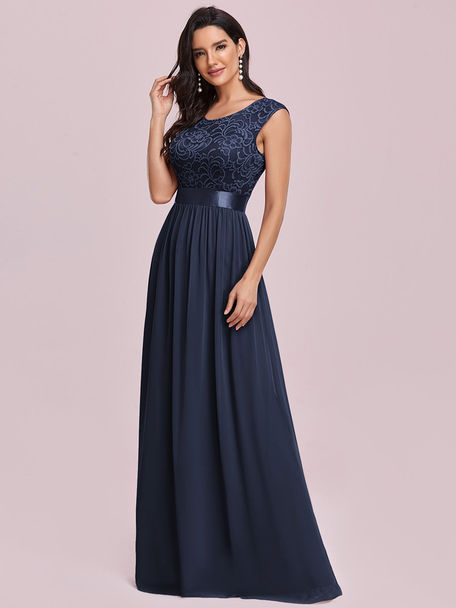 Elegant Lace Bridesmaid Dresses with a Fashion Twist